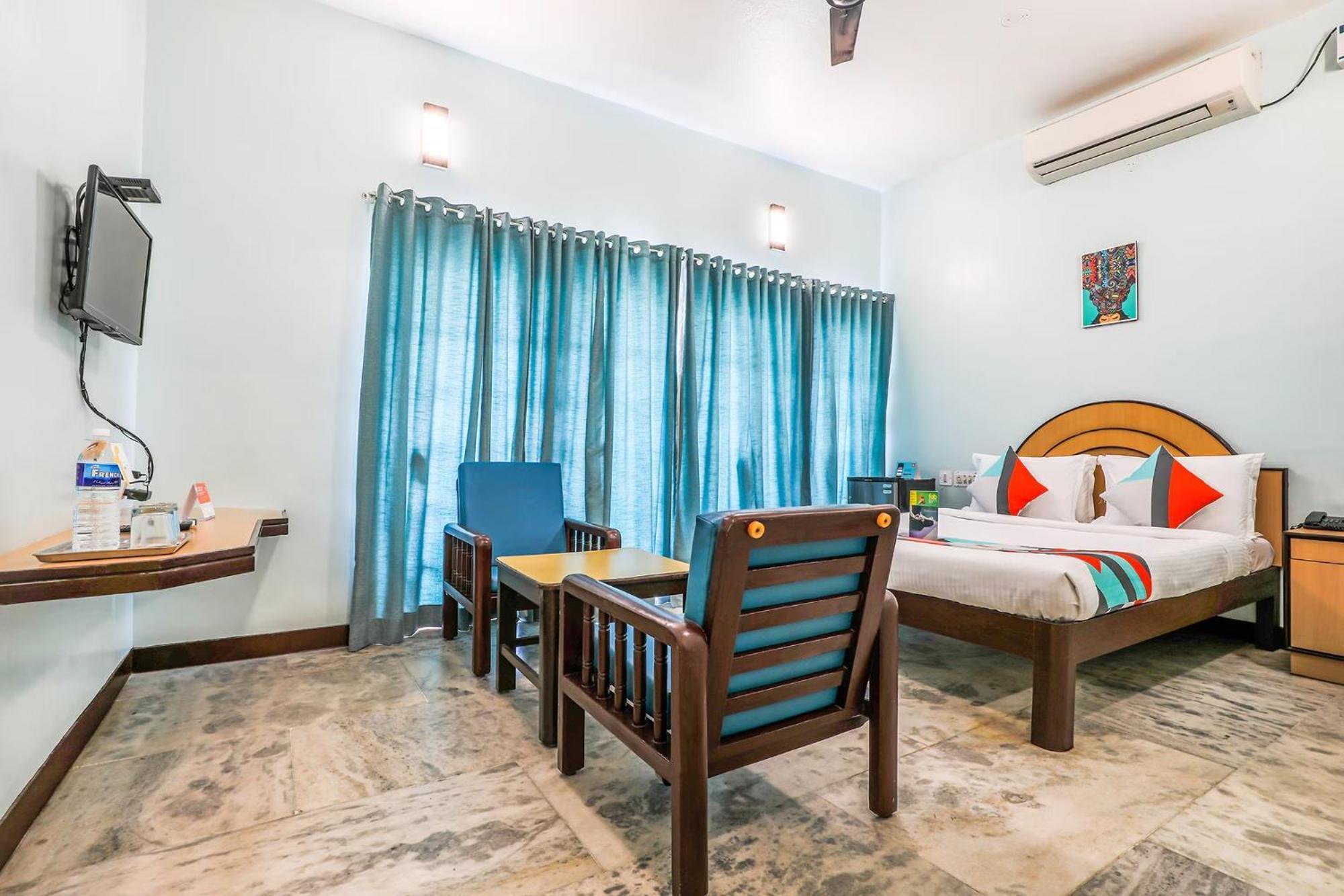 Fabexpress Santhi Inn - 500 Meters From Promenade Beach Pondicherry Eksteriør bilde